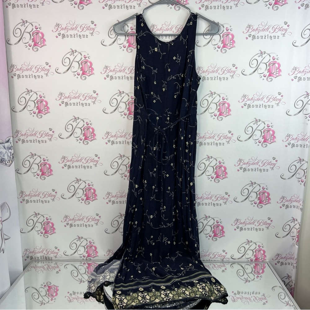 Jessica dress maxi long vintage belted tie up ribbon bow Navy Floral Maxi Dress - Picture 11 of 16